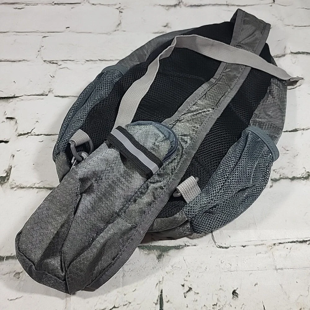 Waterfly Slight Crossbody Backpack Tote Bag Zippered‎ Pockets Gray Book Bag